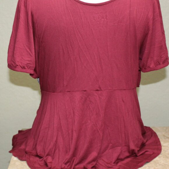 Torrid Women's Top 3X Burgundy Rayon Spandex Puff Sleeve Surplice New - Picture 4 of 12